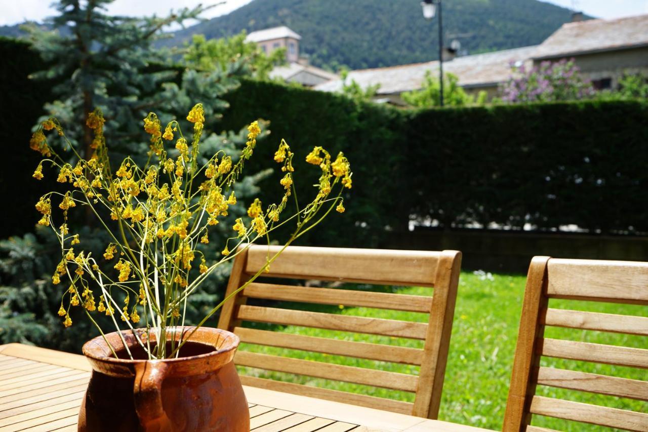 Apartamento Con Jardin En La Cerdanya Err Exterior photo